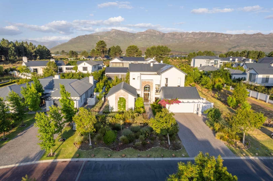 4 Bedroom Property for Sale in Val De Vie Estate Western Cape